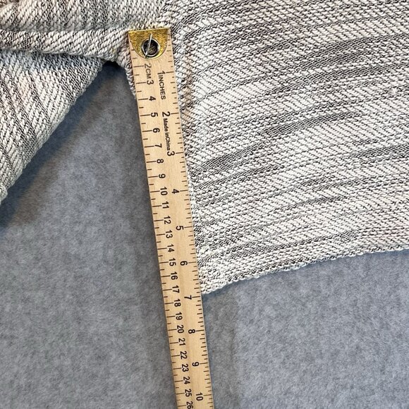 Hollister Beach Shorts Men Size XL Gray With Lining And Stretch - Picture 7 of 13